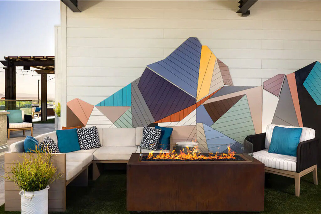 CanopyHilton_0001_Screen Shot 2022-01-13 at 3.20.23 PM