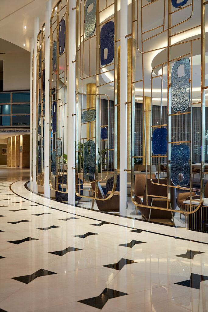 _0005_Fontainebleau_100620__M3A1167